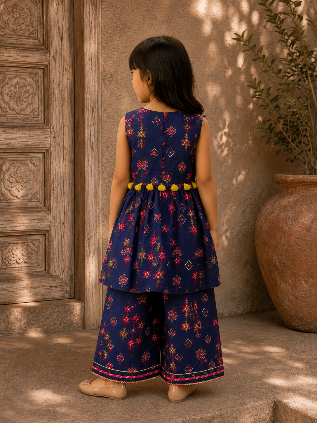 Blue Patola Printed kurta and Pants
