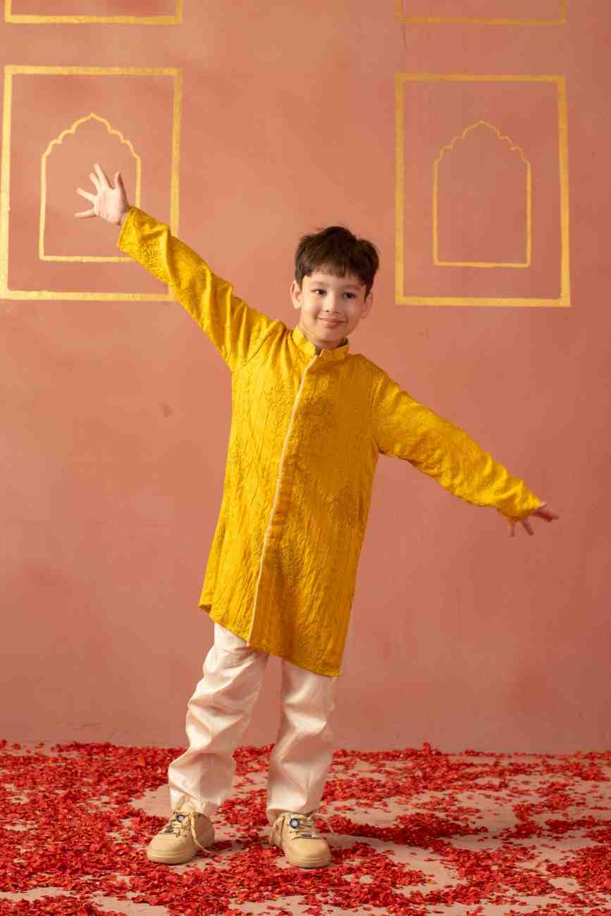 Thread Work Kurta Set