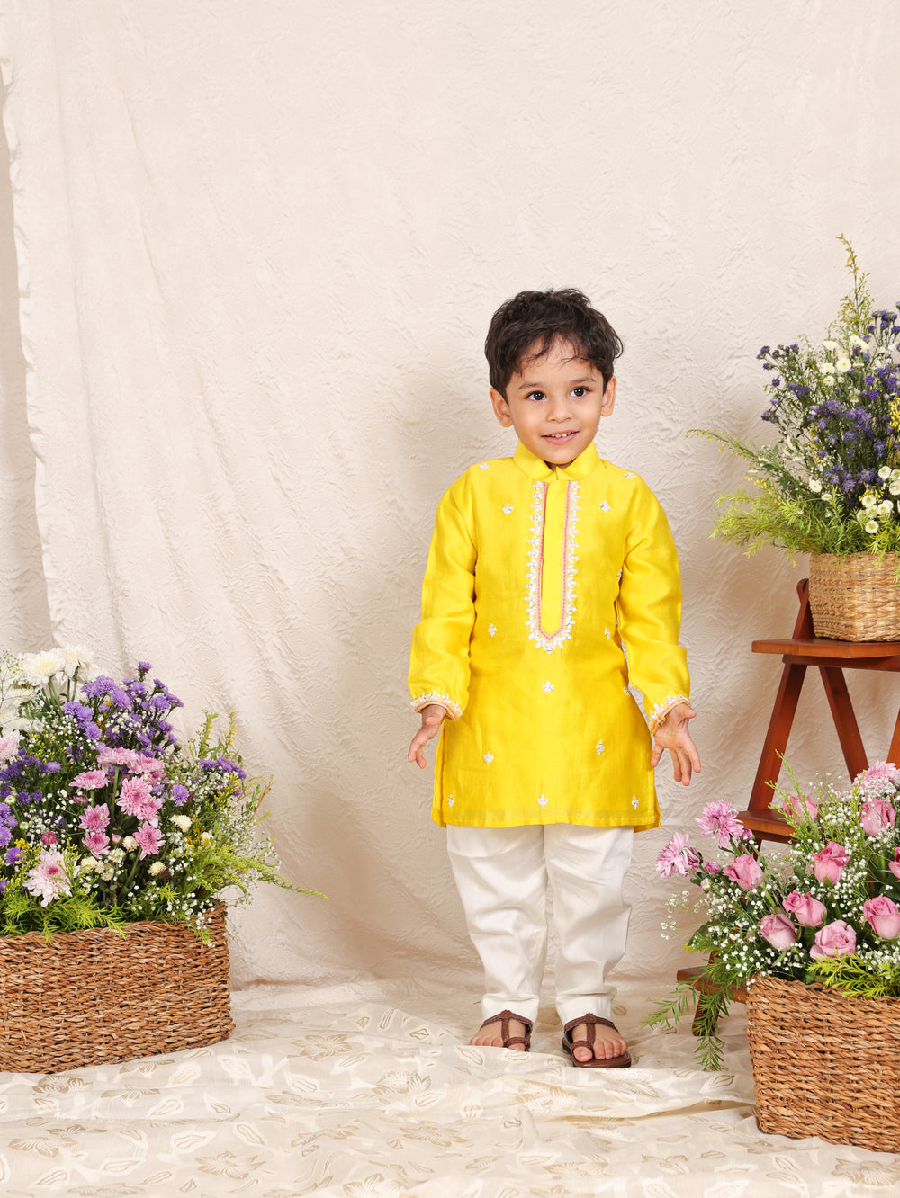 Thread Work Kurta Set for 6 Months,5,7 Years Old