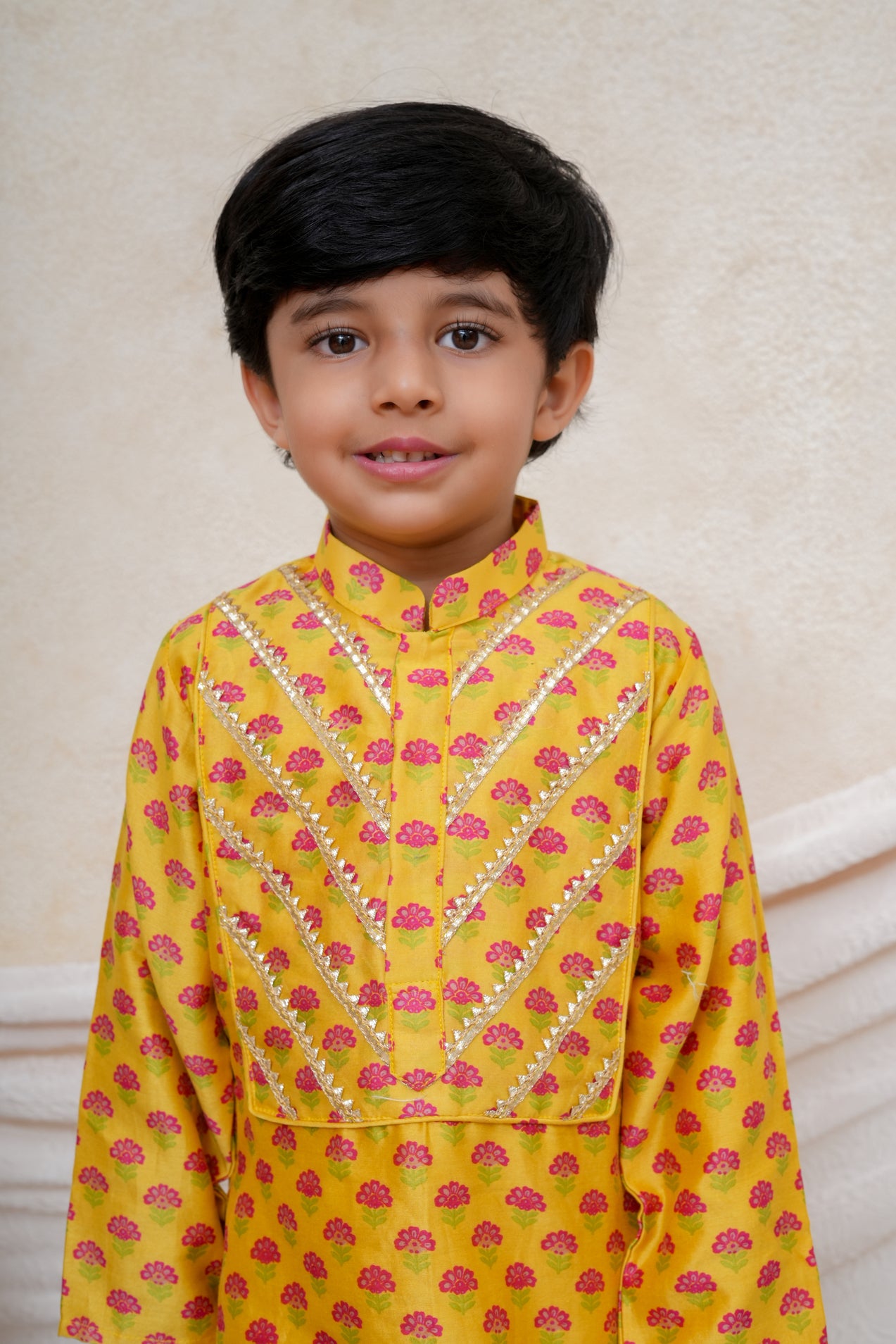 Yellow Floral Printed Chanderi Gota Lace Kurta And Pant