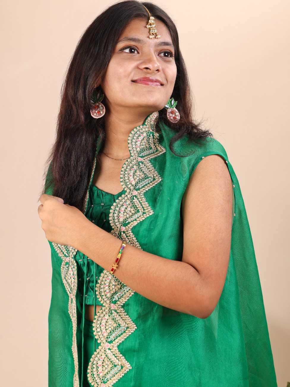 Green cape Set for Teenagers