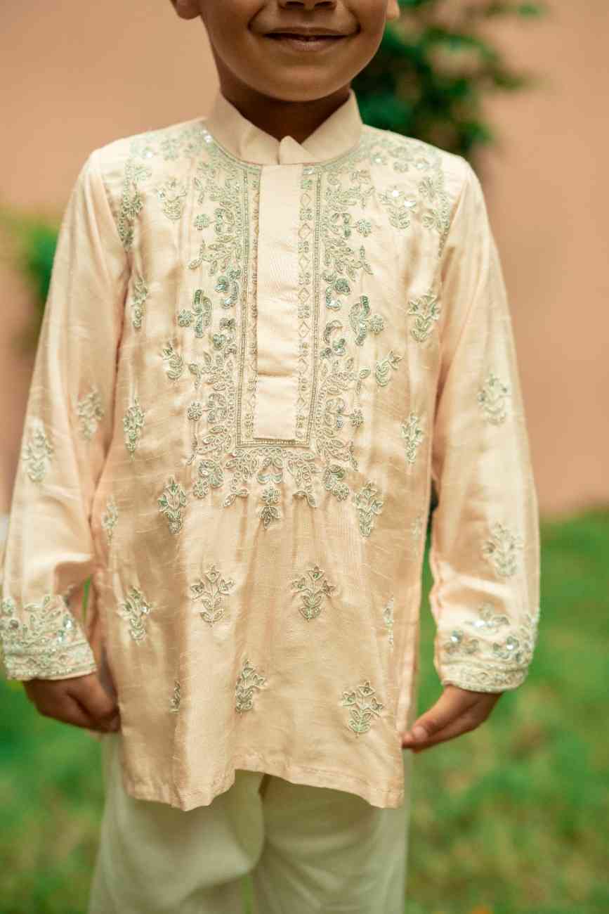 Peach Zari Kurta Set