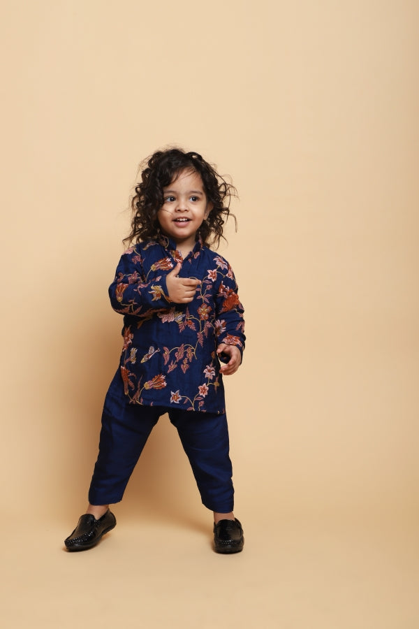 NAVDHA THREAD EMBROIDERED BLUE KURTA PAJAMA - P&S Company
