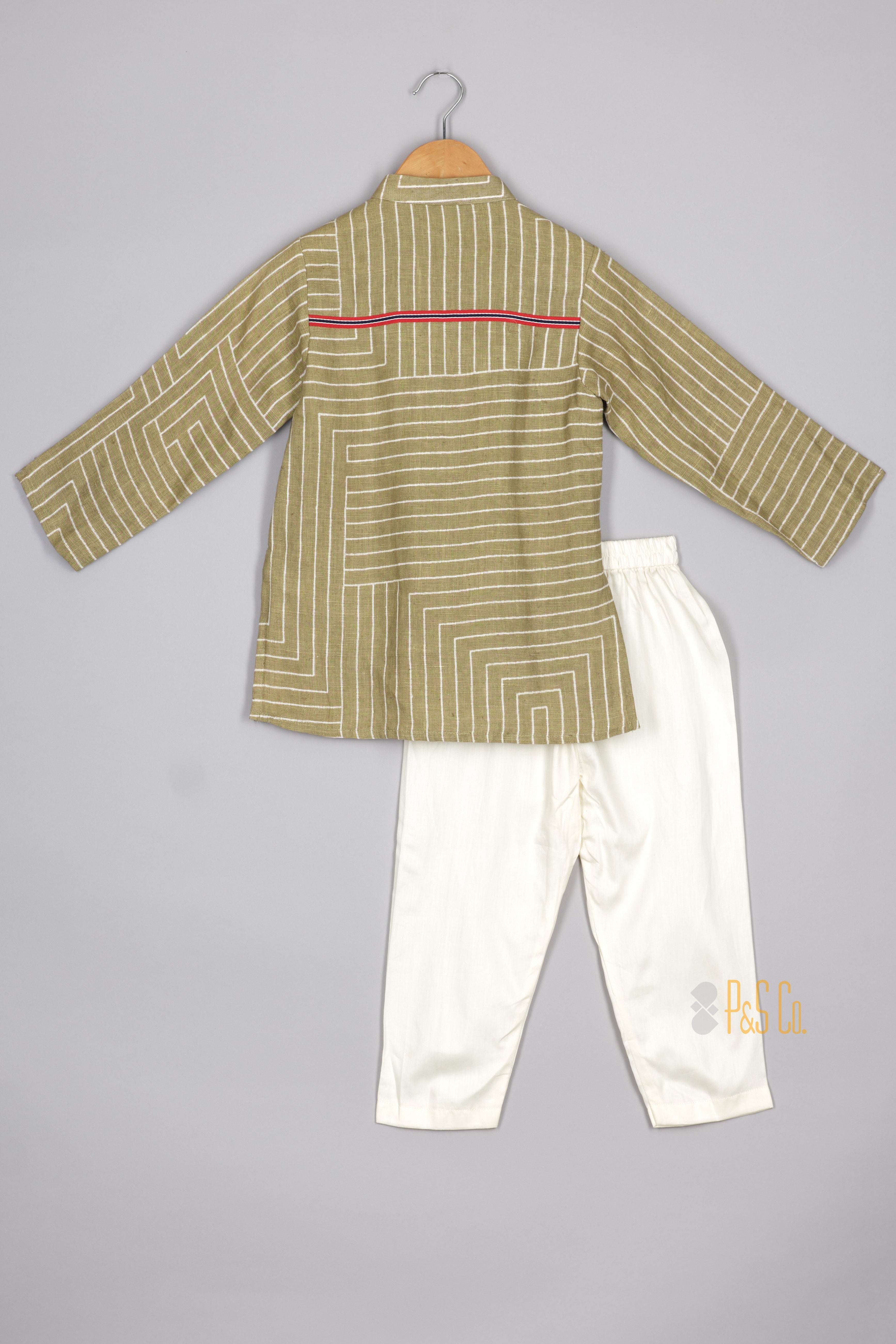 Green Rocket Embroidered Linen Kurta and Pant