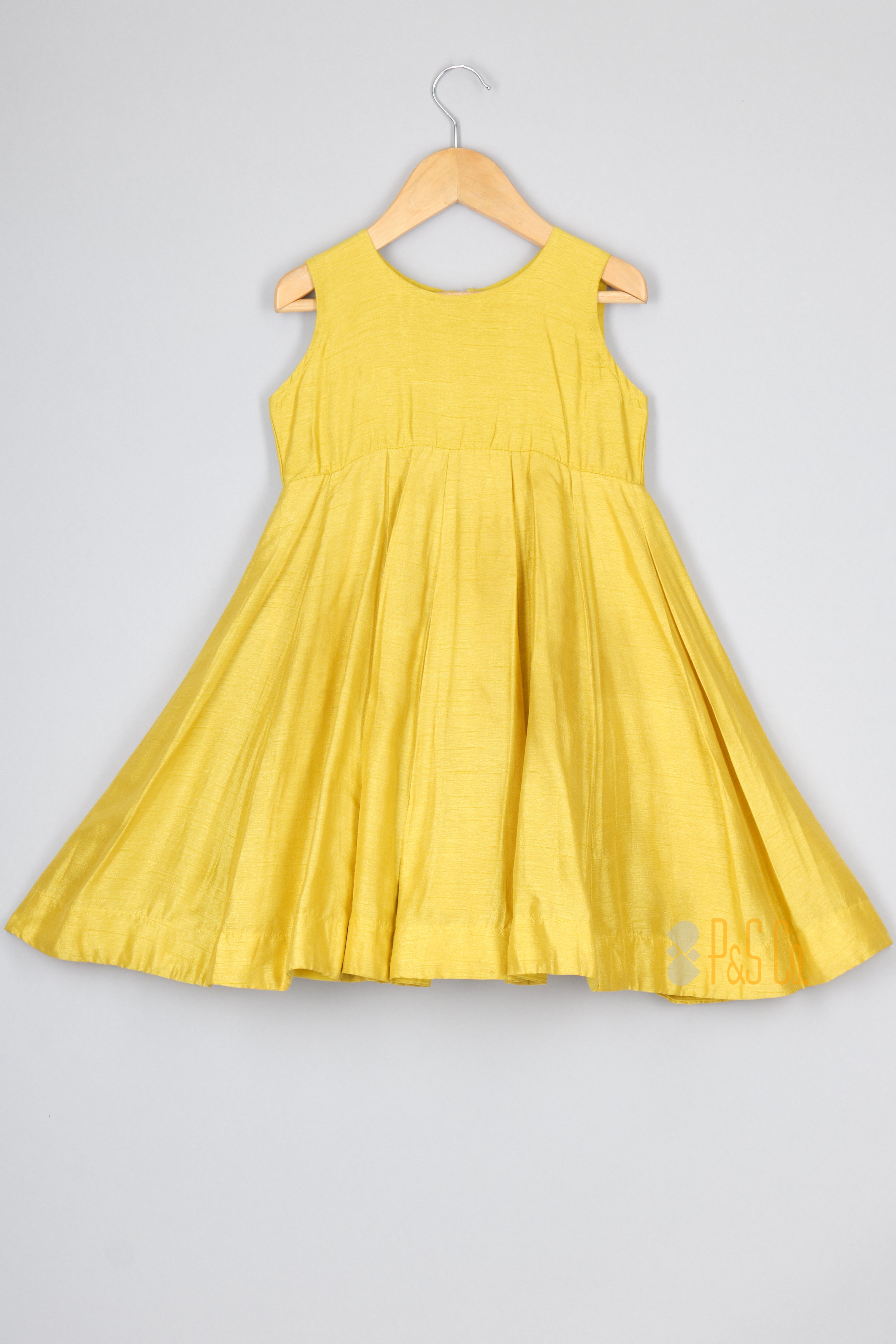 Elegant Anarkali With Heavy Embroidered Potli Buttons Adorned Jacket