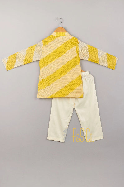 Leheriya Print Kurta with Pant