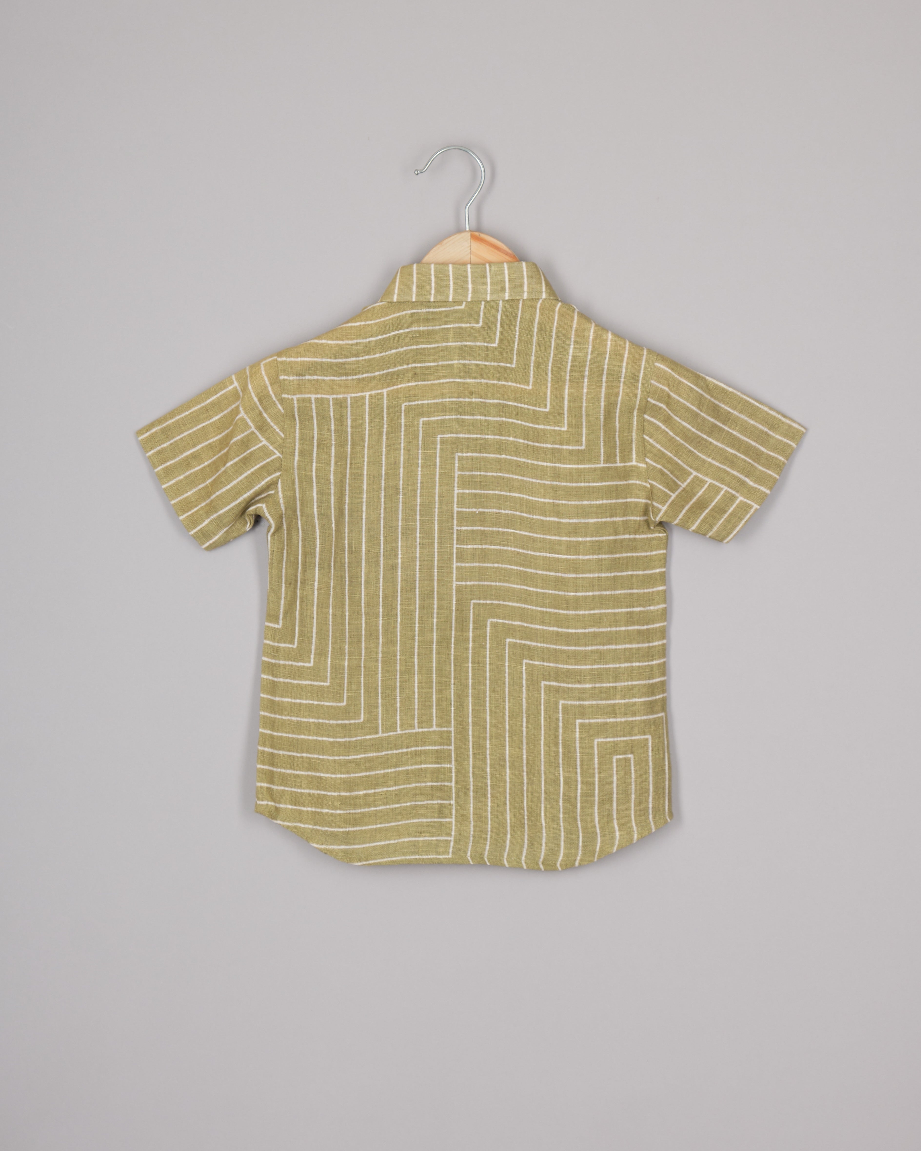 Saga Green Linen Gaming Shirt