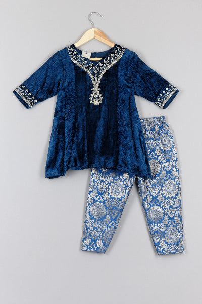 Blue Velvet Kurta And Brocade  Pant