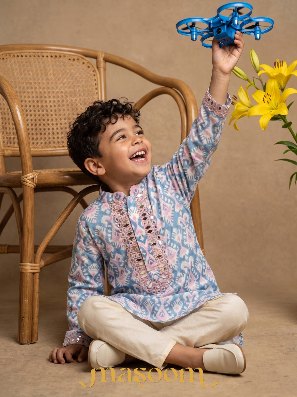 KaVeer Blue Printed Mirror Kurta Set
