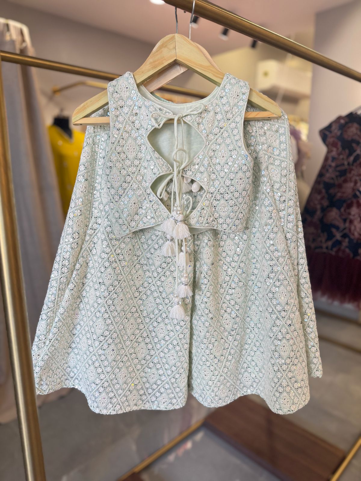 Mint Lakhnavi Top And Flare Pant