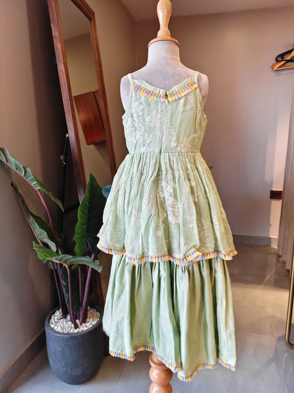 MINT TREAD & SIQUENCE EMBROIDERED PEPLUM & SHARARA