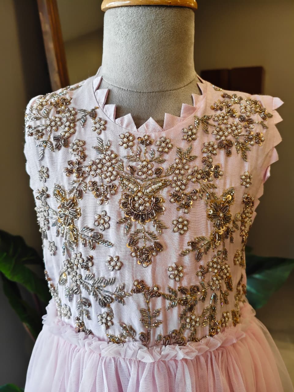 DELICATE CUTDANA EMBROIDERED LAVENDER NET DRESS