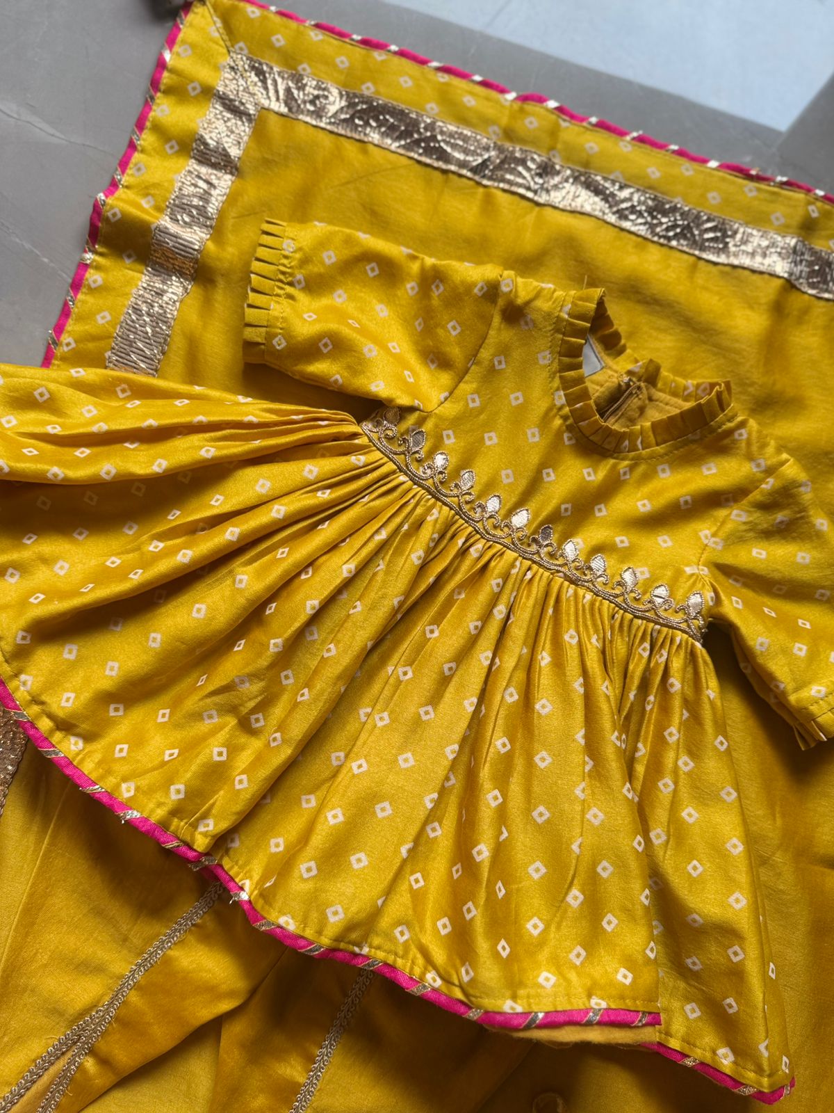 Yellow Bandhej Print Jamna Set