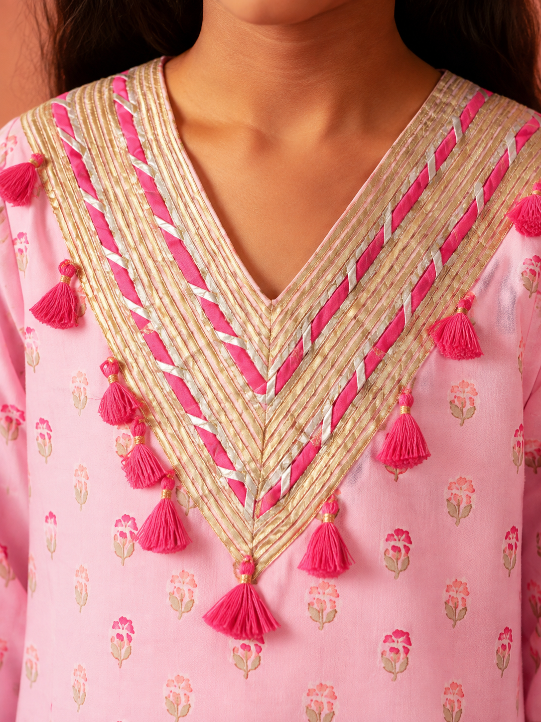 Pink printed kurta and flared pants