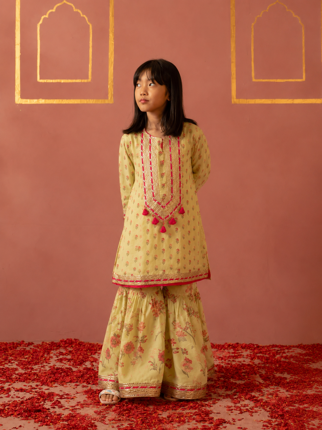 Green printed kurta and flared pants
