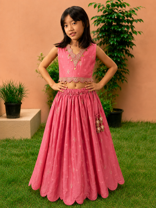 Dust pink Bandhej lehenga blouse