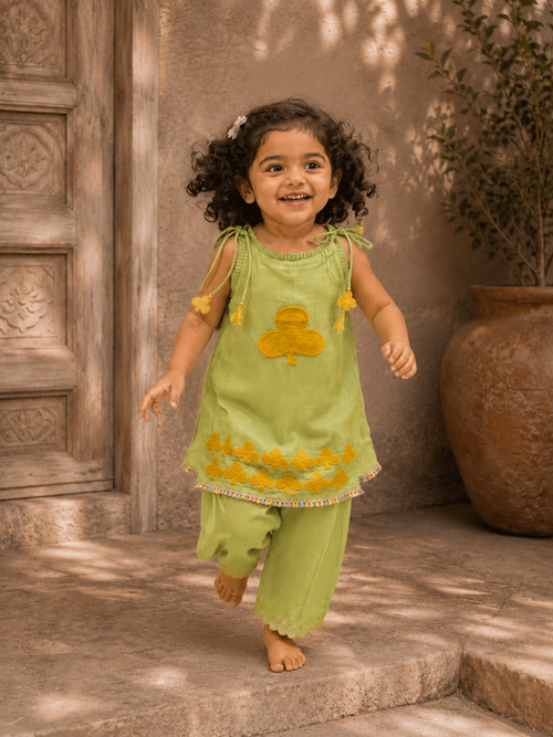 Green Clubs Tunic Set