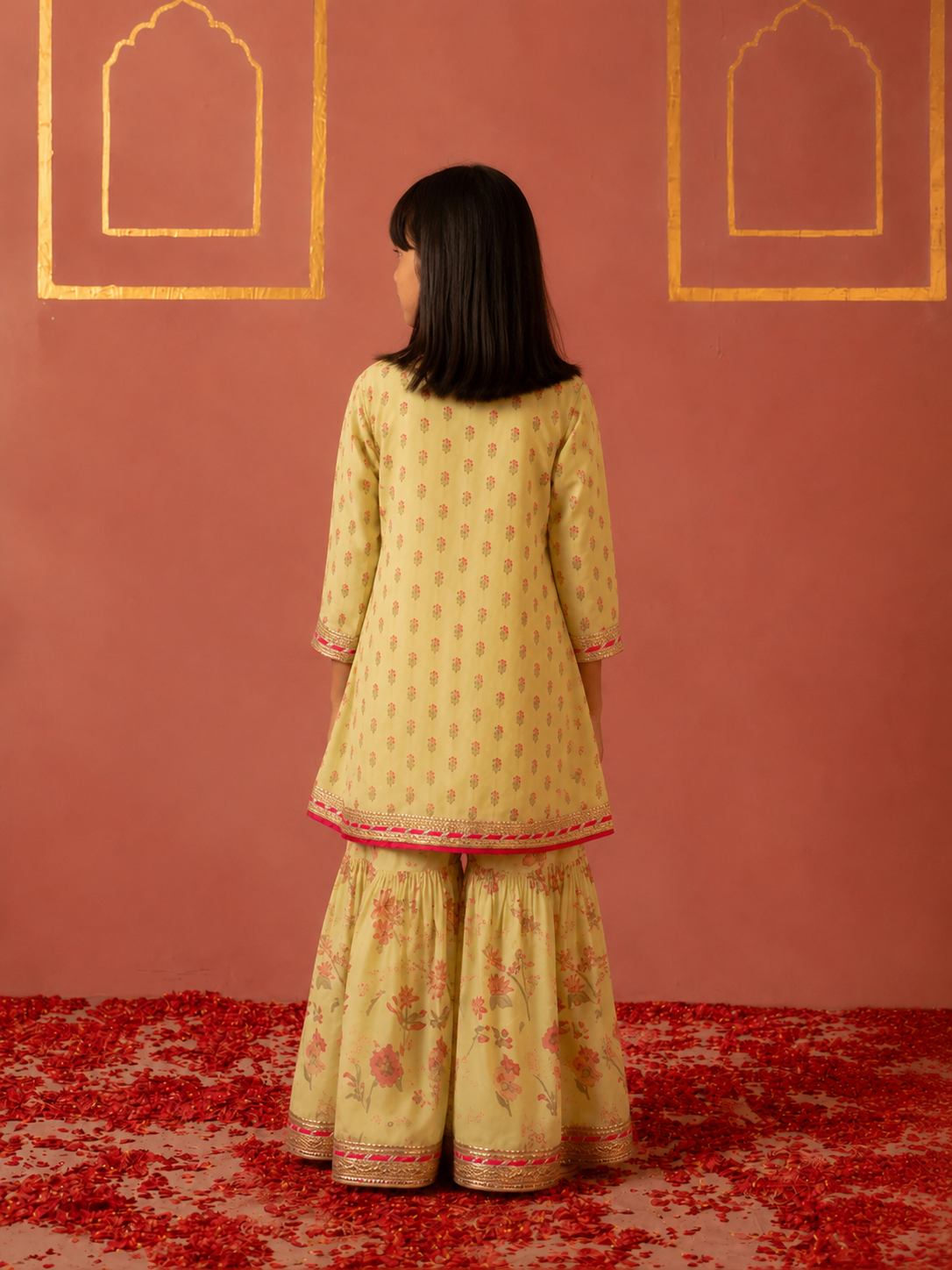 Green printed kurta and flared pants
