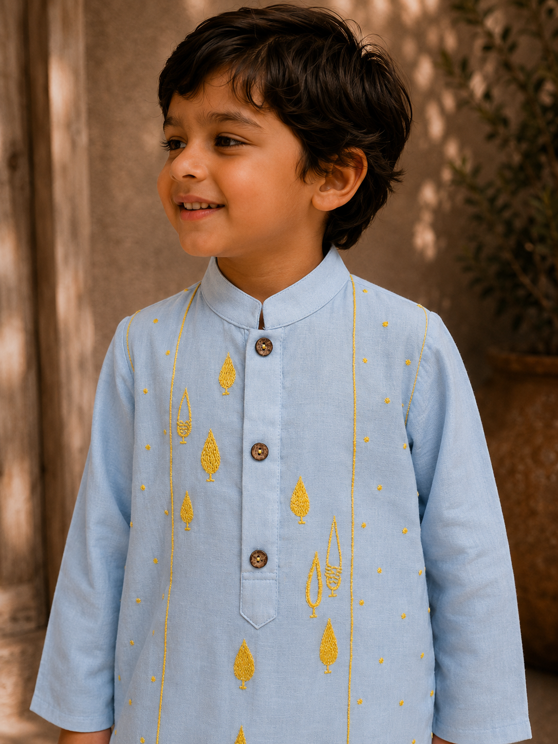 Blue Thread Kurta Set