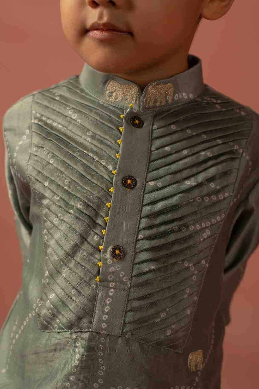 Green Bandhej Kurta Set