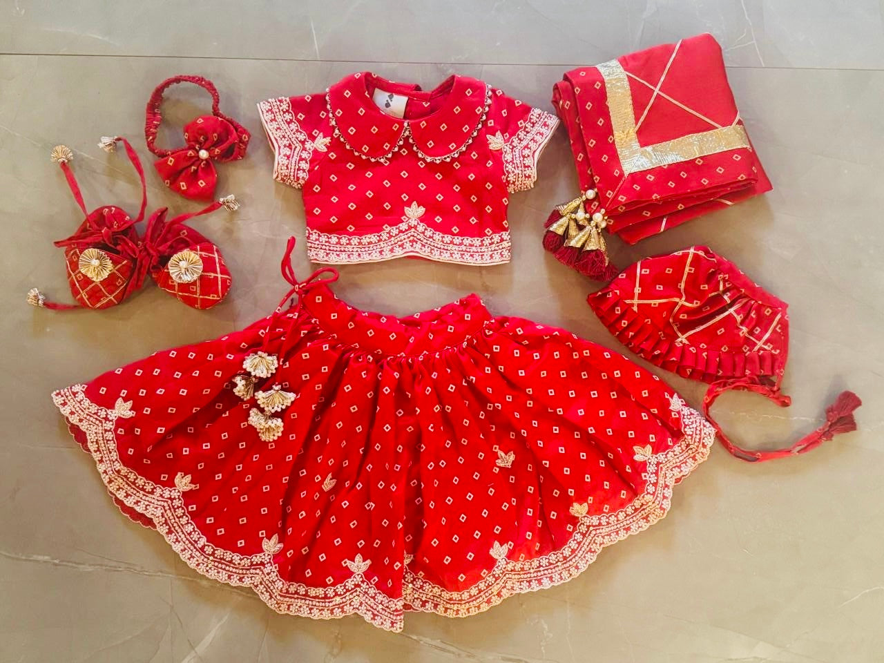 Red Bandhej Thread Work Jaamna Set