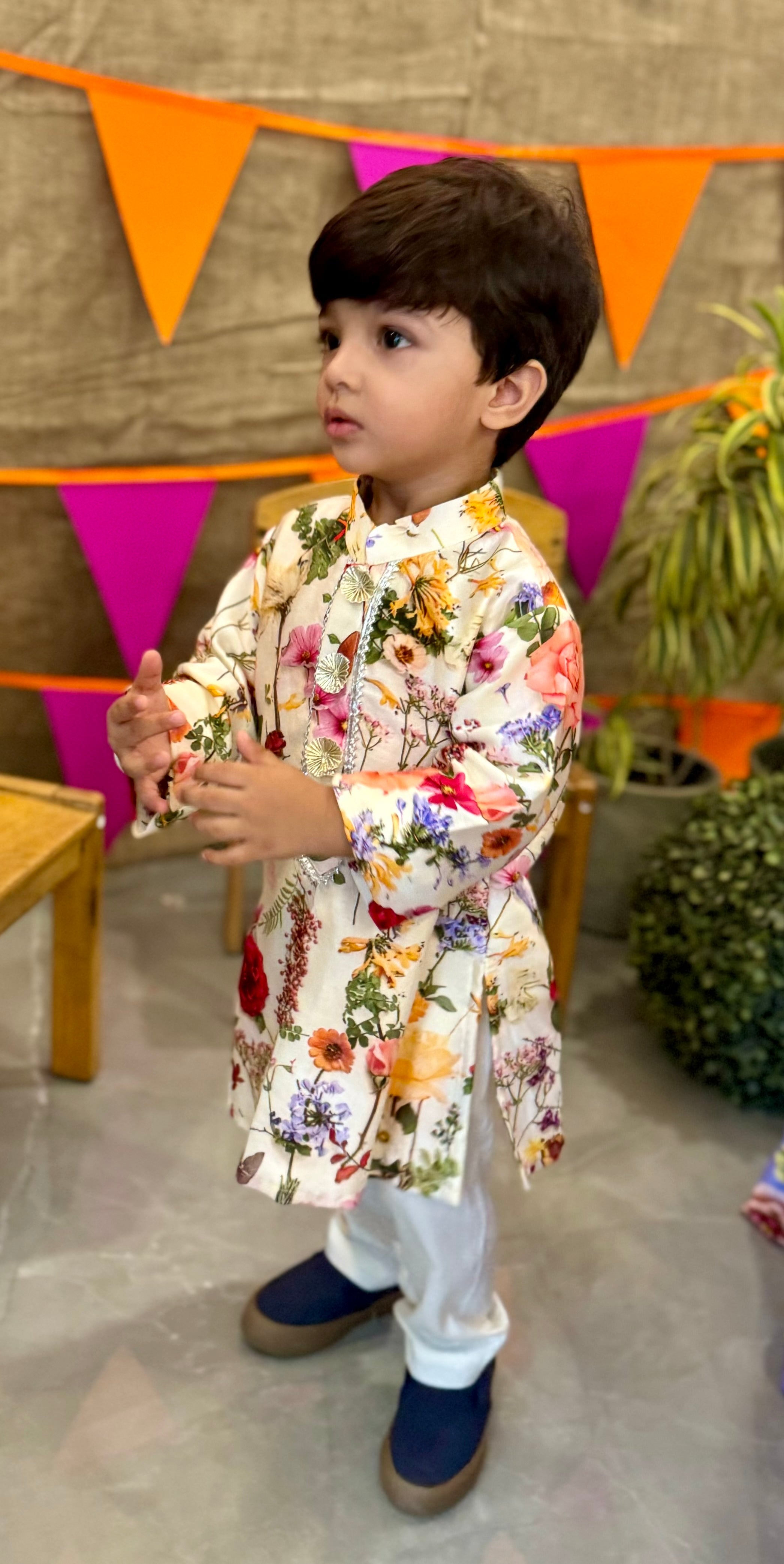 Beautiful Floral Spring Print Kurta Pyjama