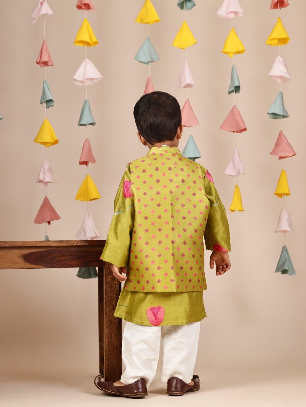 Mandarin-Collar Ethnic Green Kurta With Printed Jacket And Pyjama