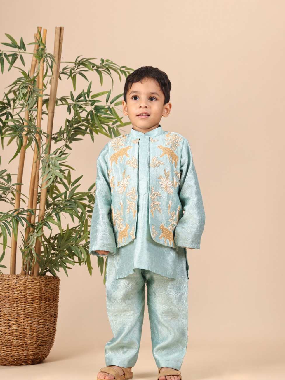 Embroidered Front-Panel Kurta With Open Jacket And Pyjama