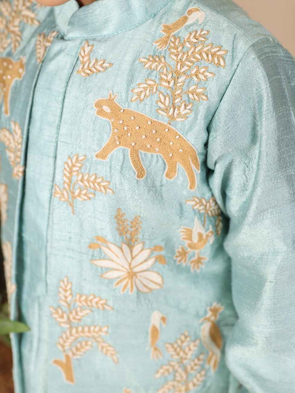 Embroidered Front-Panel Kurta With Open Jacket And Pyjama