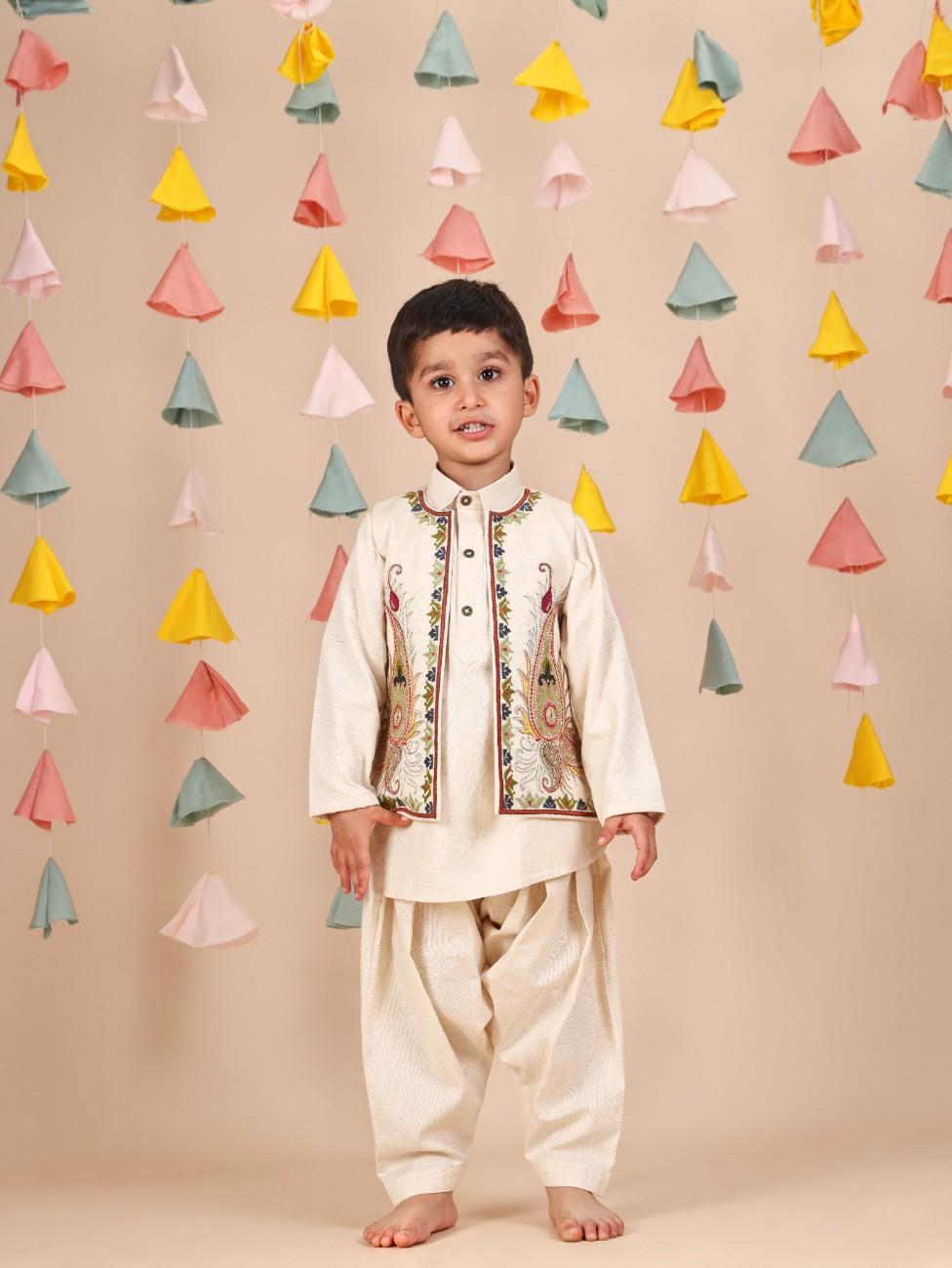 Ethnic Kurta With Thread-Embroidered Open Jacket And Patiala