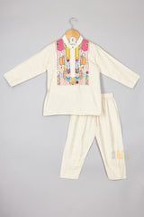 Off White Flax Embroidered Kurta Pyjama