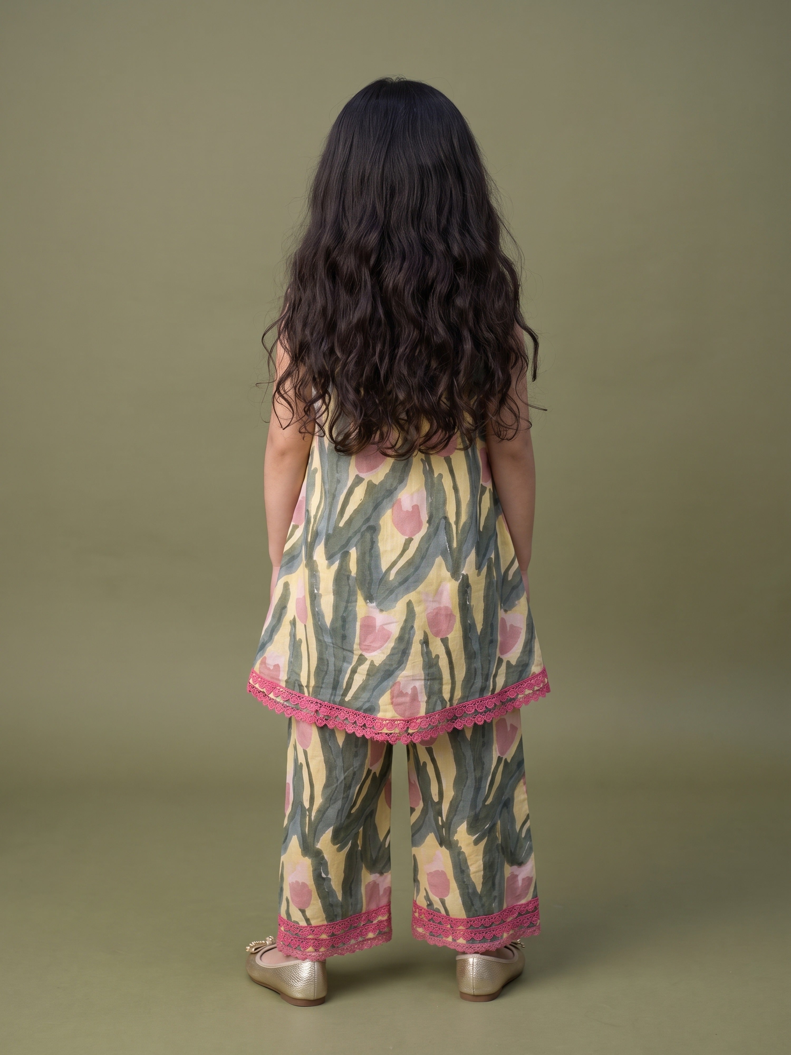 Siya Tulip Printed Kurta Pant