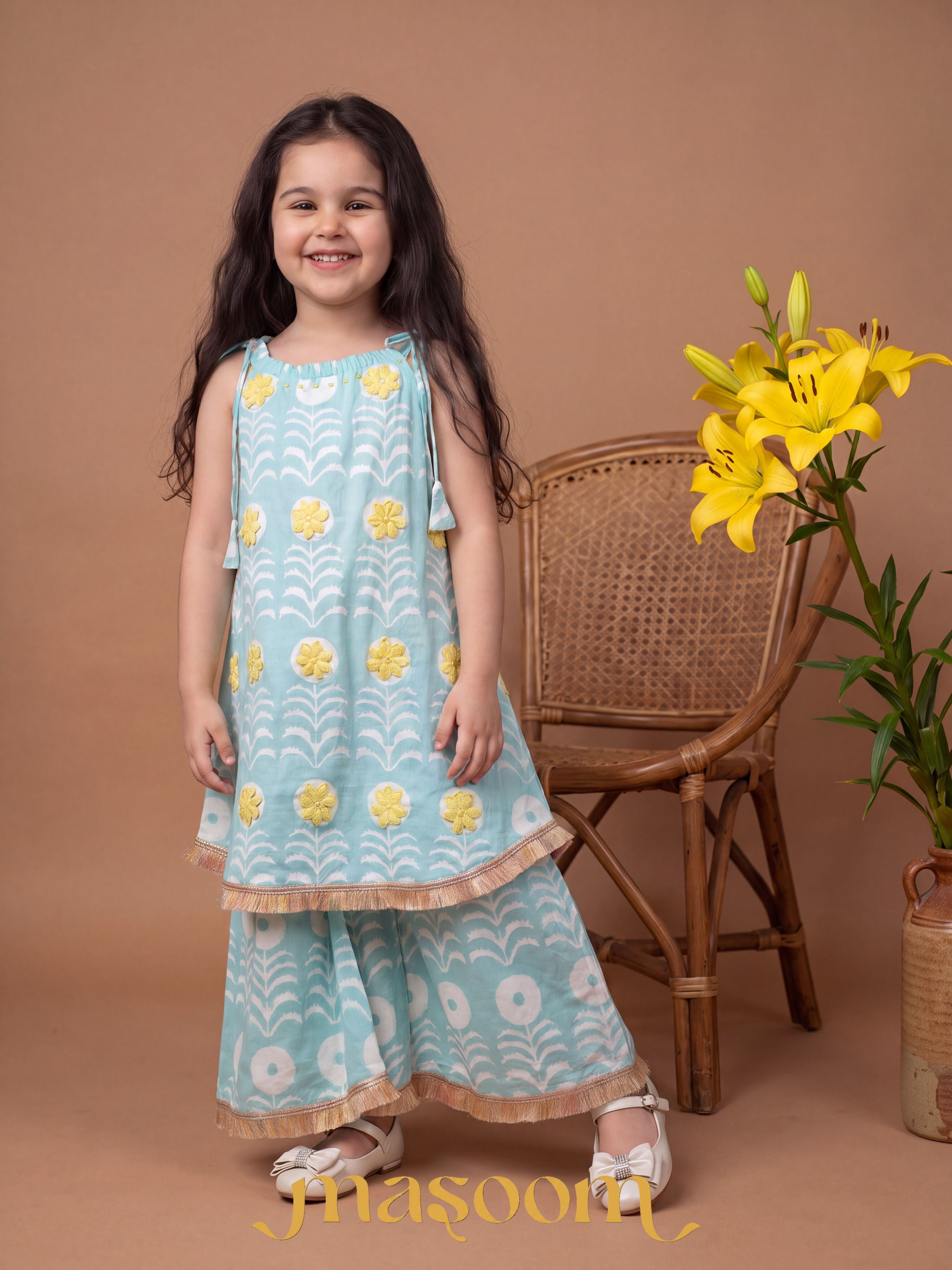 Inaaya Blue Floral Kurta Set