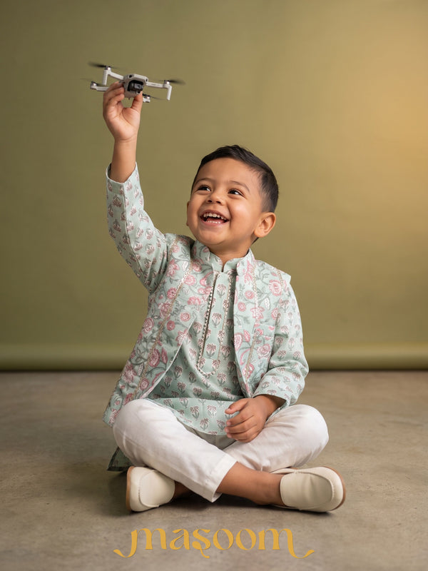 Mayaan Mint Printed Jacket Set