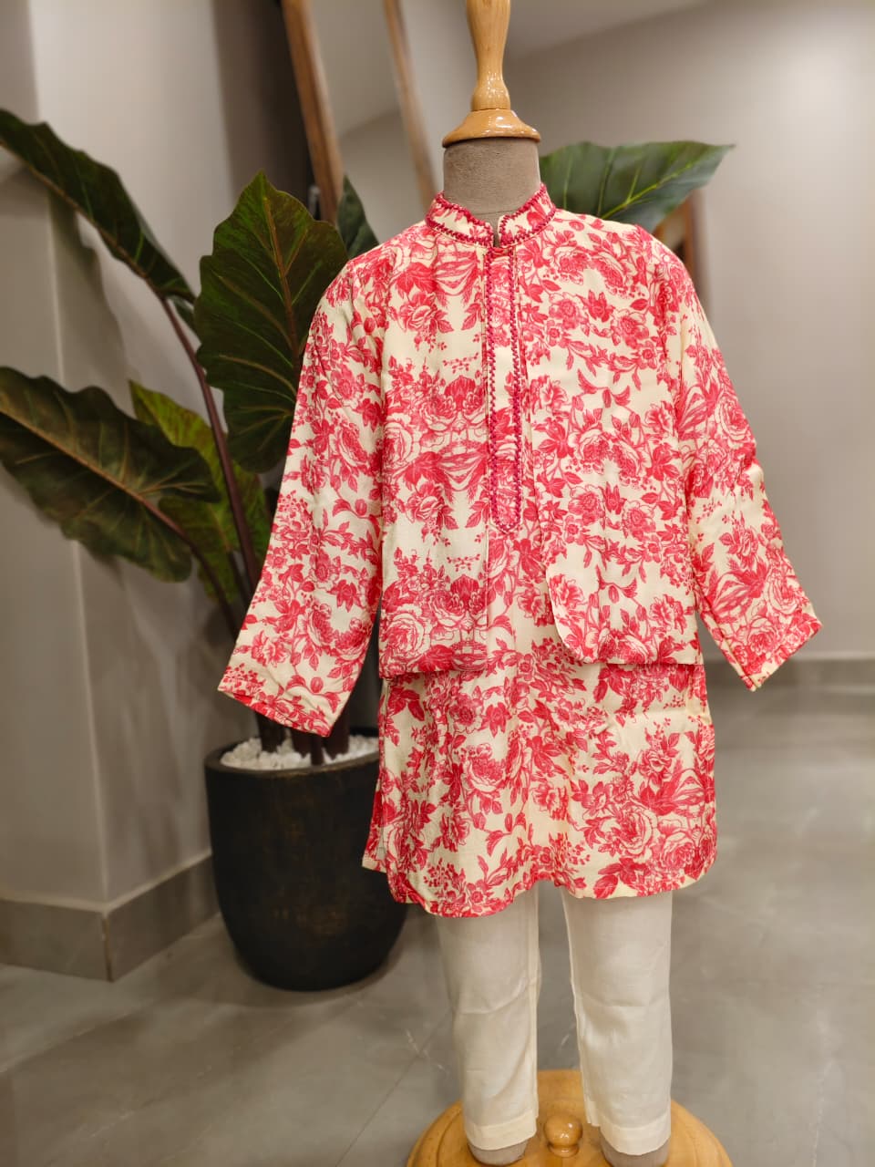 PINK ROSE PRINTED JACKET KURTA & PANT