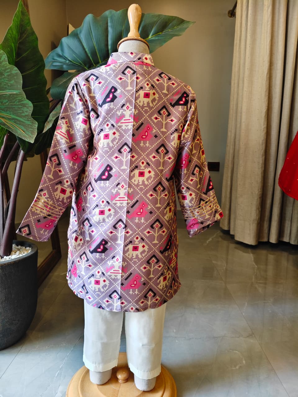 LAVENDER PATOLA KURTA WITH GOTA LACE