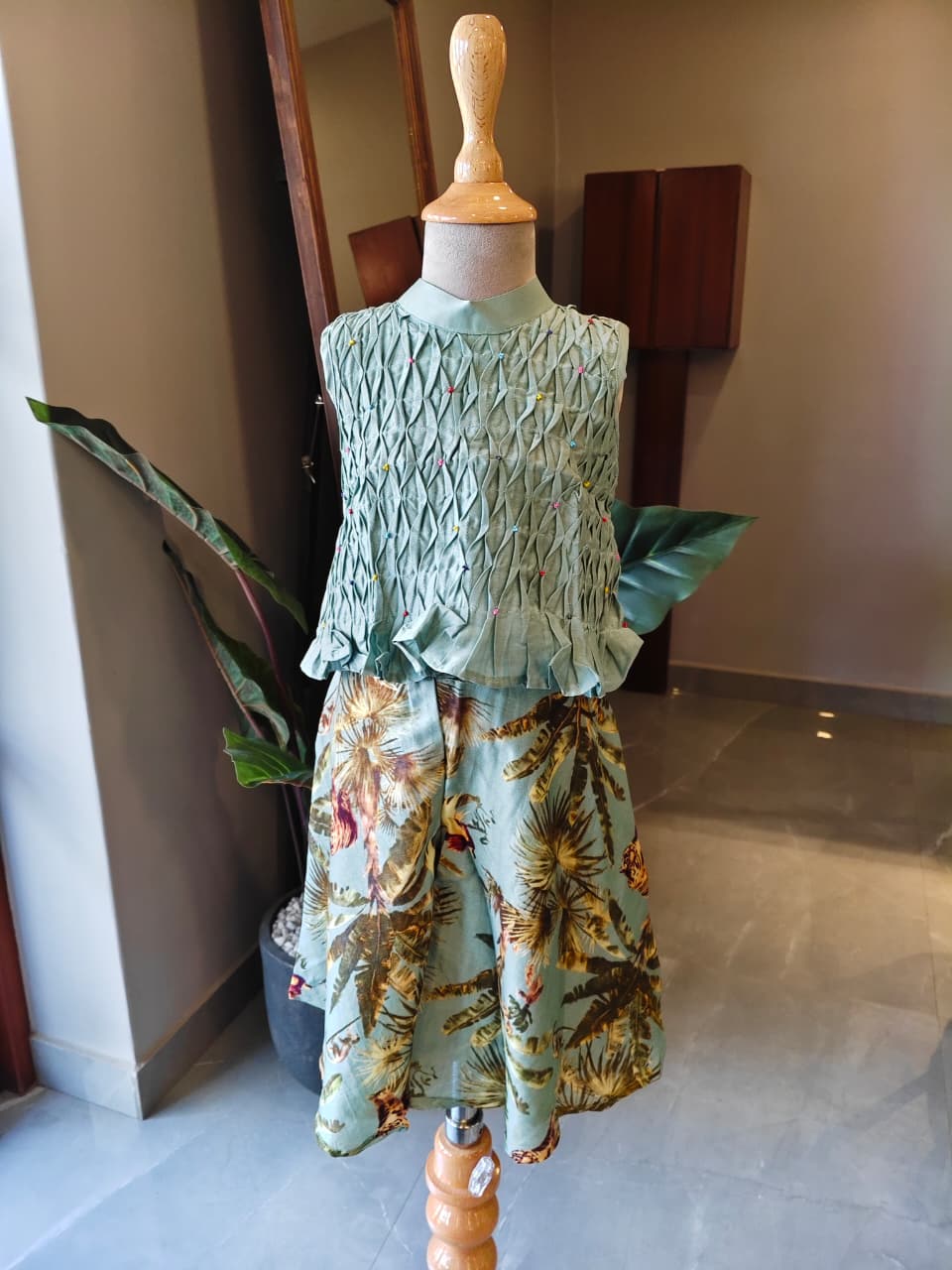 MINT SMOCK TOP WITH MINT TIGER PRINTED FLARE PANT