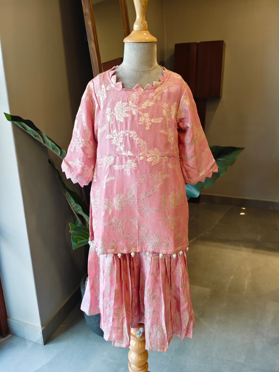 DUST PINK BROCADE KURTA SHARARA