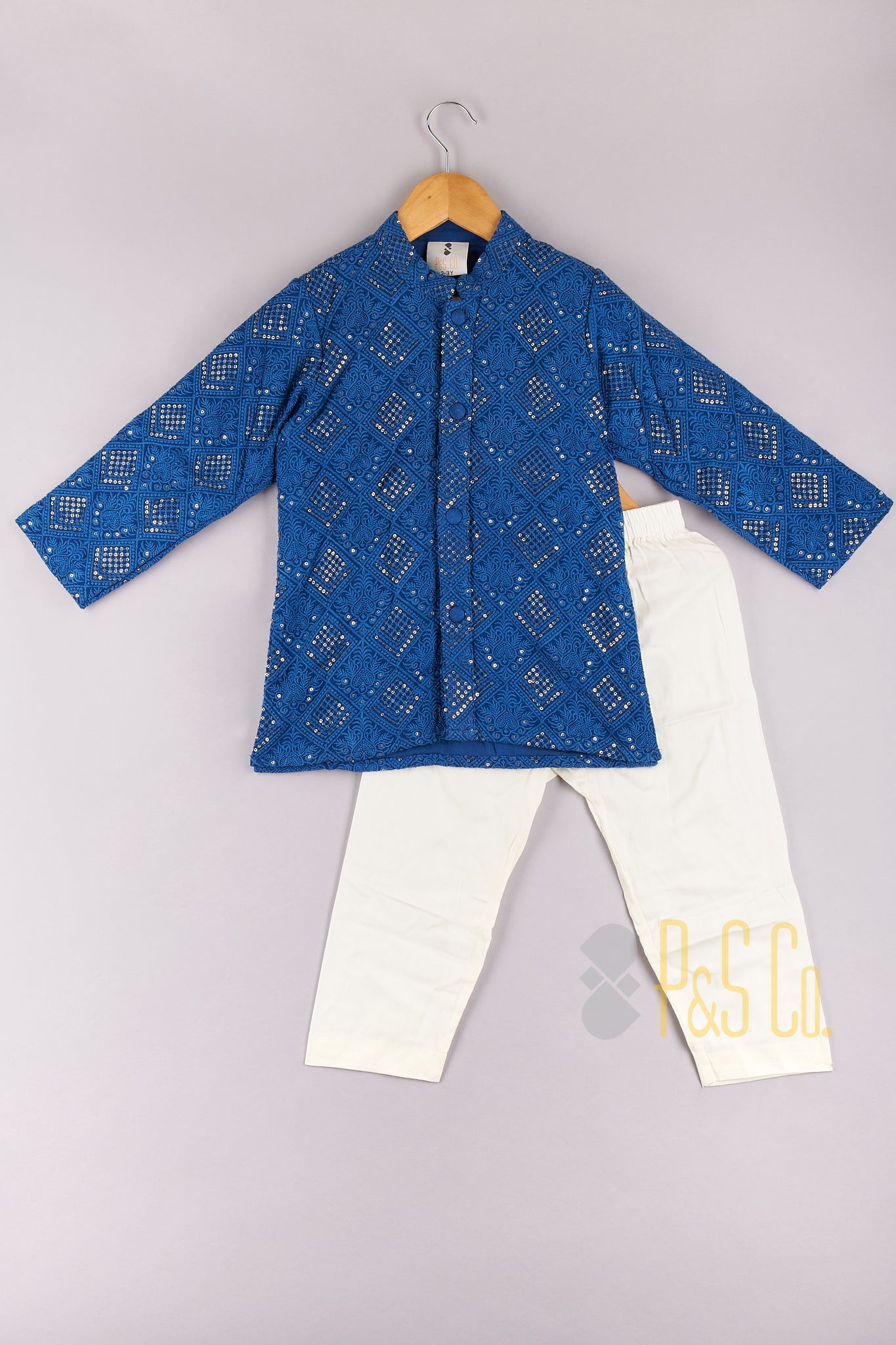 Thread And Sequin Work Kurta With Pyjama - P&S Company