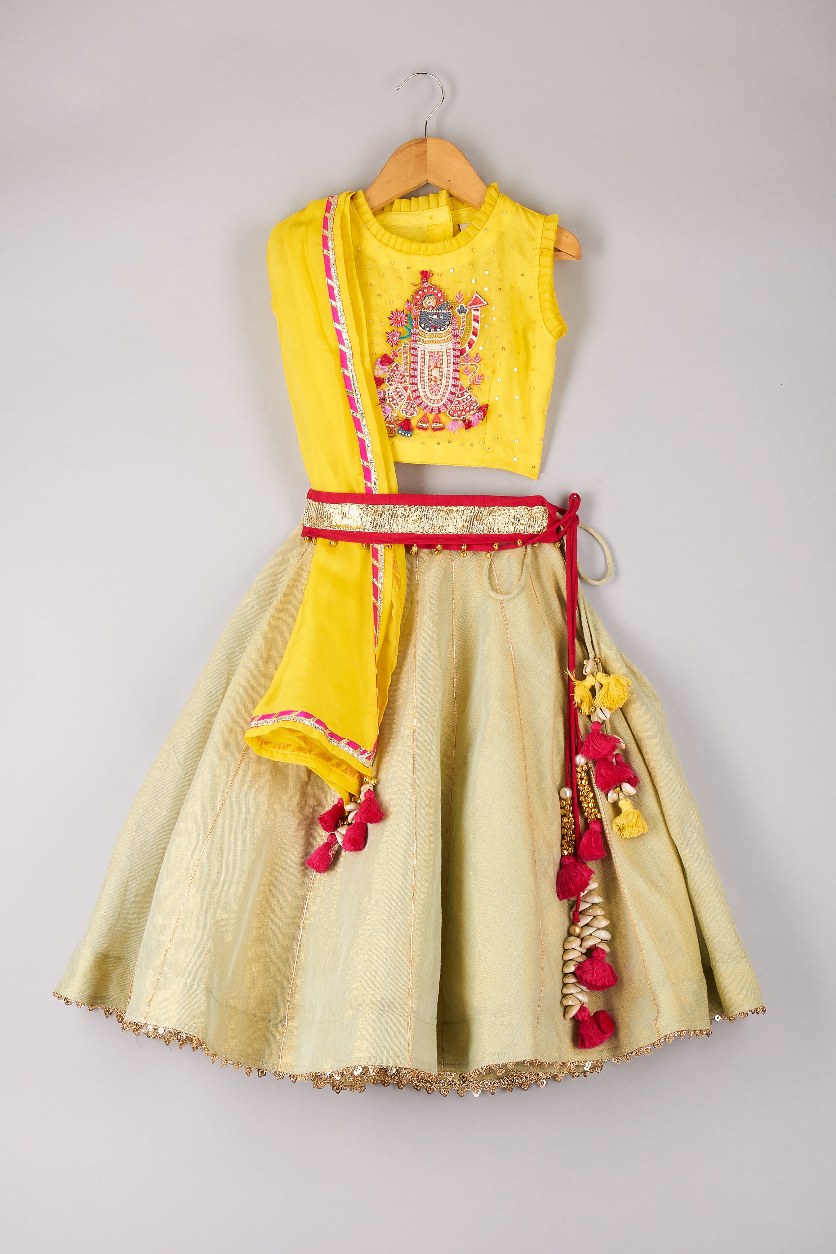 Pista Green Organza & Net Lehenga Set With Belt - P&S Company