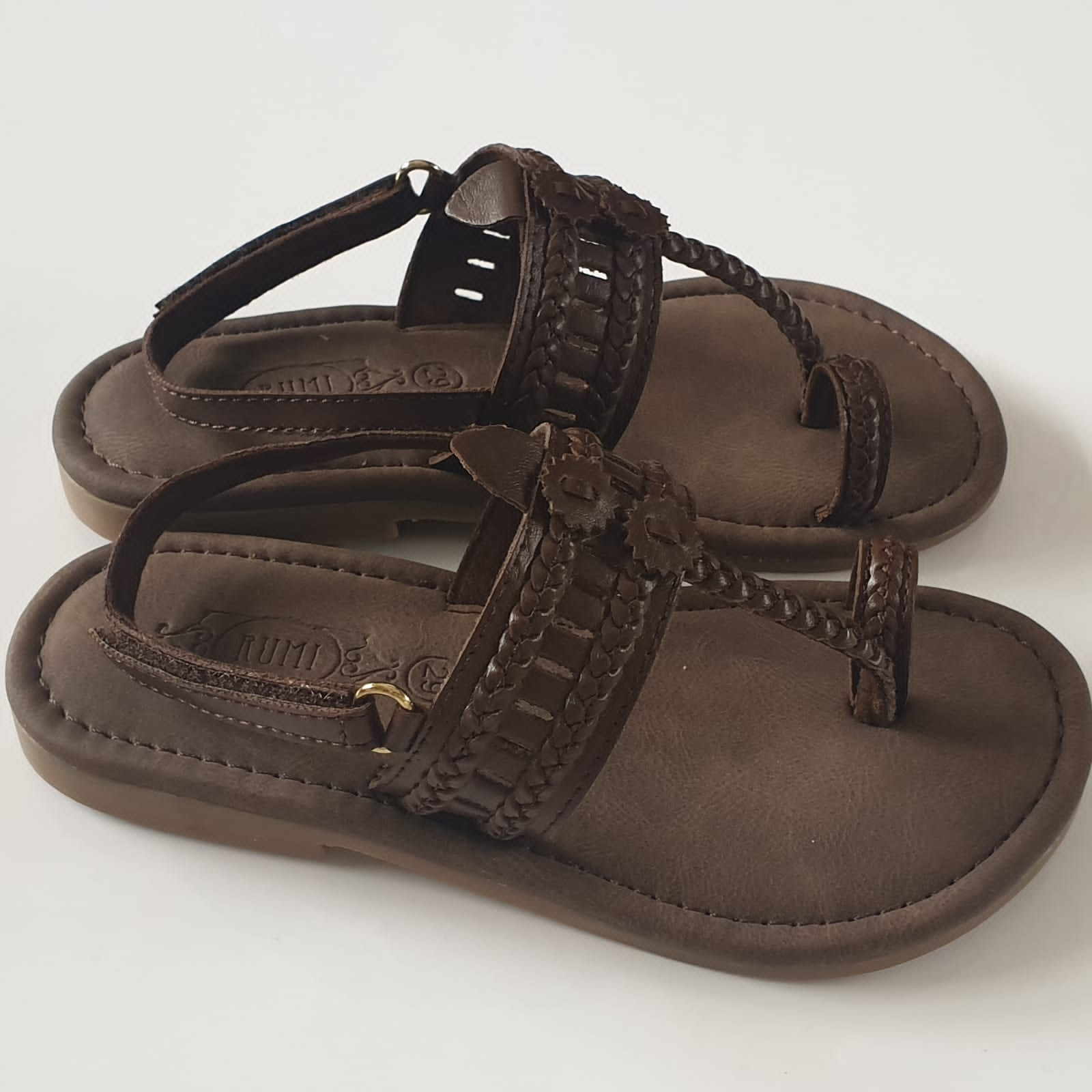 Stylish chocolate brown Kolhapuri slippers - P&S Company